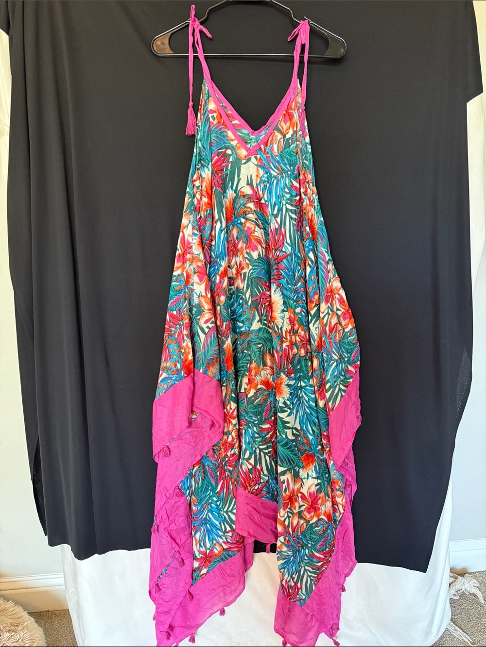 Vince Camuto White Multi Tropical Print Top with Pink Trim